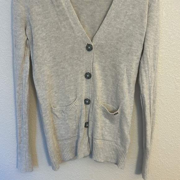 Gently used tan cardigan from Hollister size small. - Picture 3 of 6